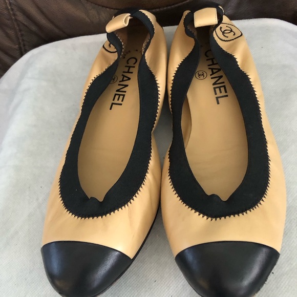 NEW Authentic Chanel Ballet Flats, size 37 - Picture 4 of 7